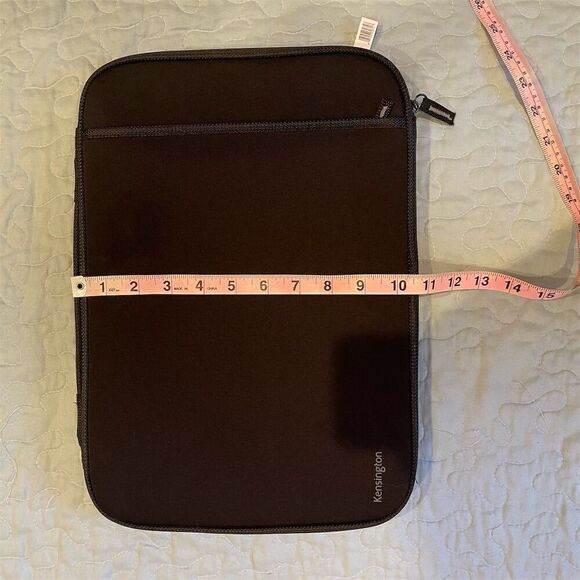 Kensington Black Laptop Sleeve NWOT - Picture 3 of 7